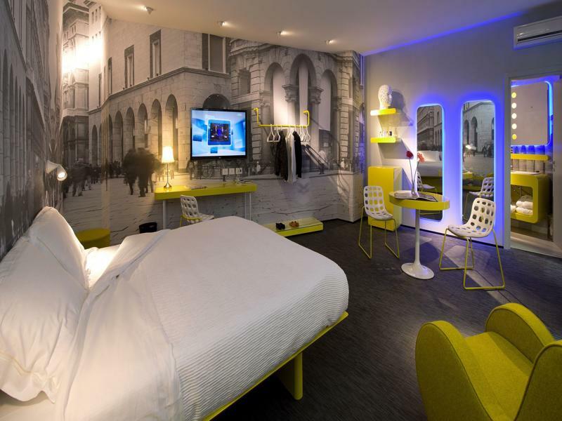 The Street Duomo | A Design Boutique Milán